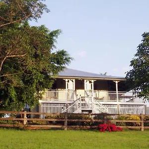 dayboro-blue-ridge-lavender-cottage.queenslandhotels.net/
