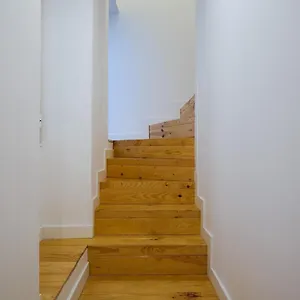 Apartment Nest 2-hosted By Sweetstay, Gibraltar