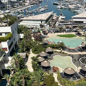 Apartment Ocean Village Luxury 2 Bed 2 Bath - Amazing Views - Pools And Jacuzzis, Gibraltar