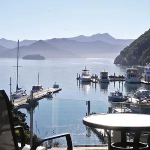 picton-waterfront-luxury-apartments.wellingtonnzhotels.com/