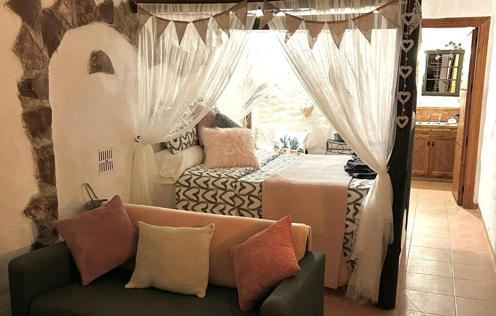 Cuevas De La Paz - Cave House Holidays Los Carriones